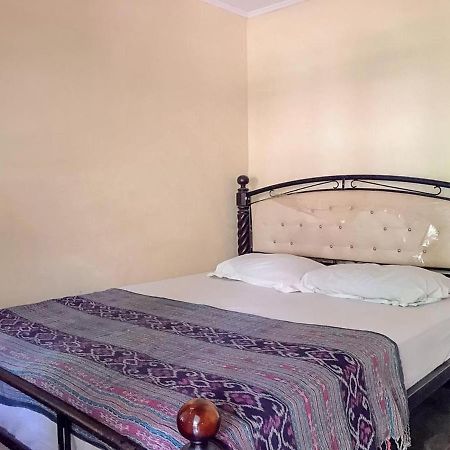 Oka Homestay Mitra Reddoorz Mataram Exteriér fotografie