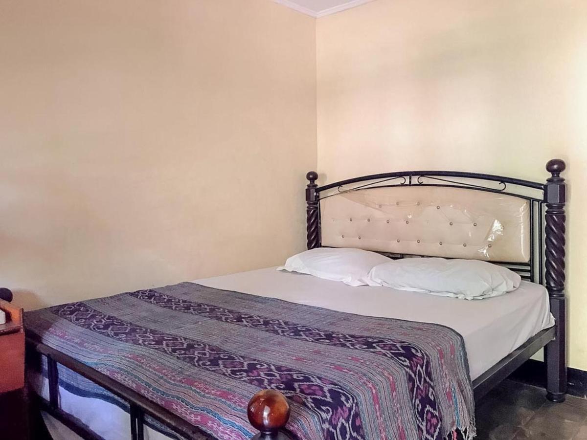Oka Homestay Mitra Reddoorz Mataram Exteriér fotografie